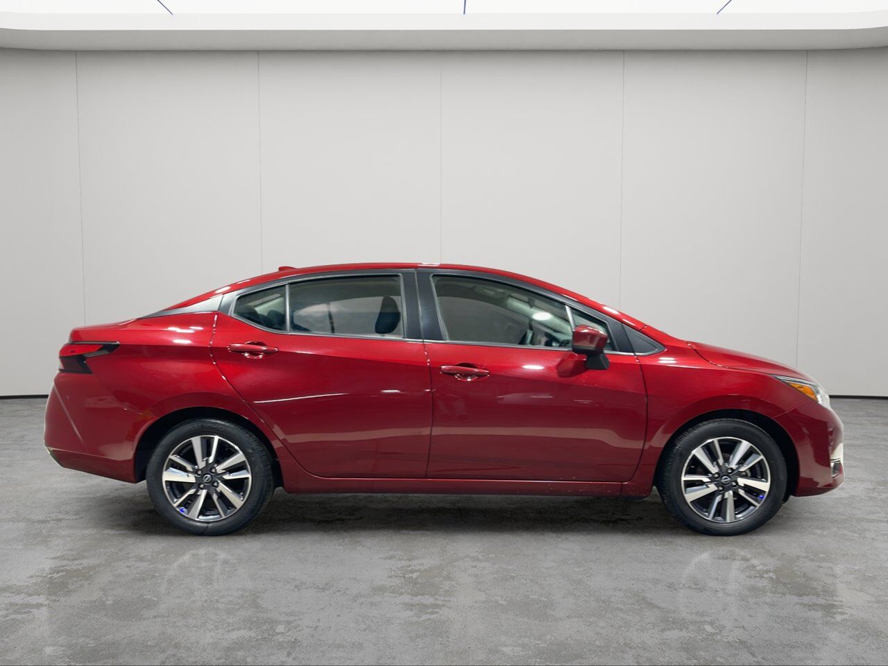 2024 Nissan Versa SV Sherwood Park AB
