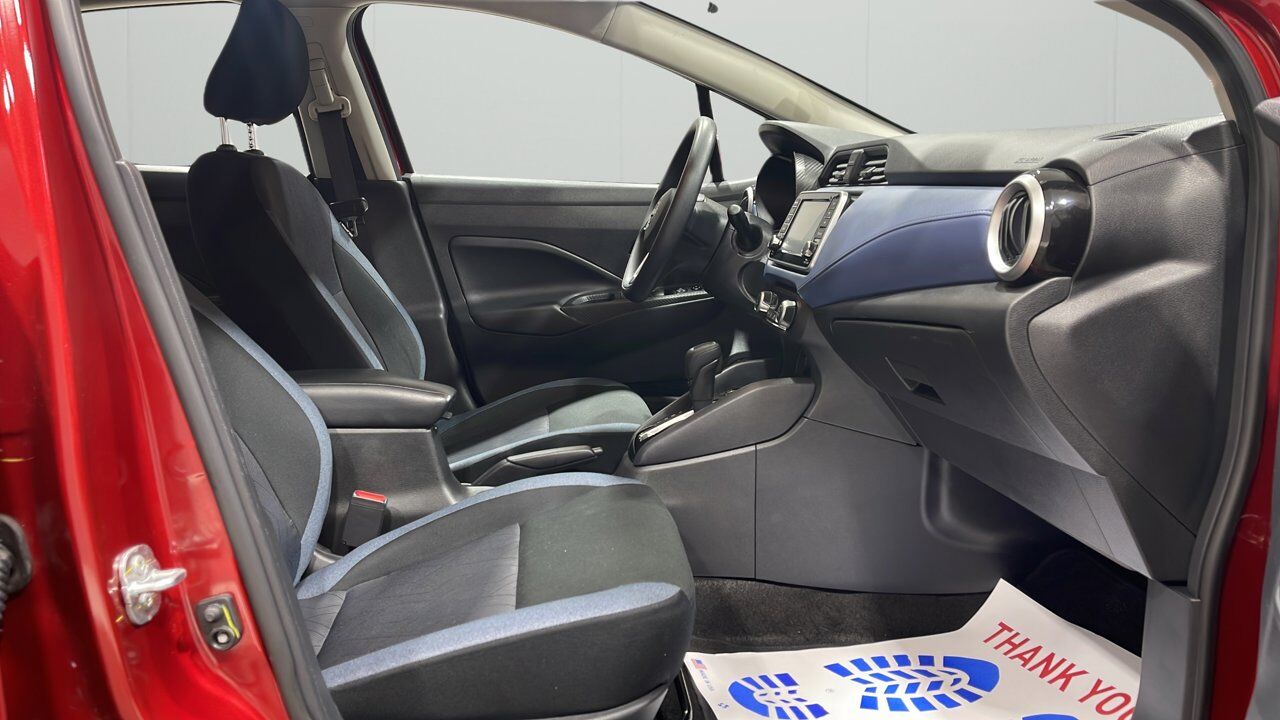 2024 Nissan Versa SV Sherwood Park AB