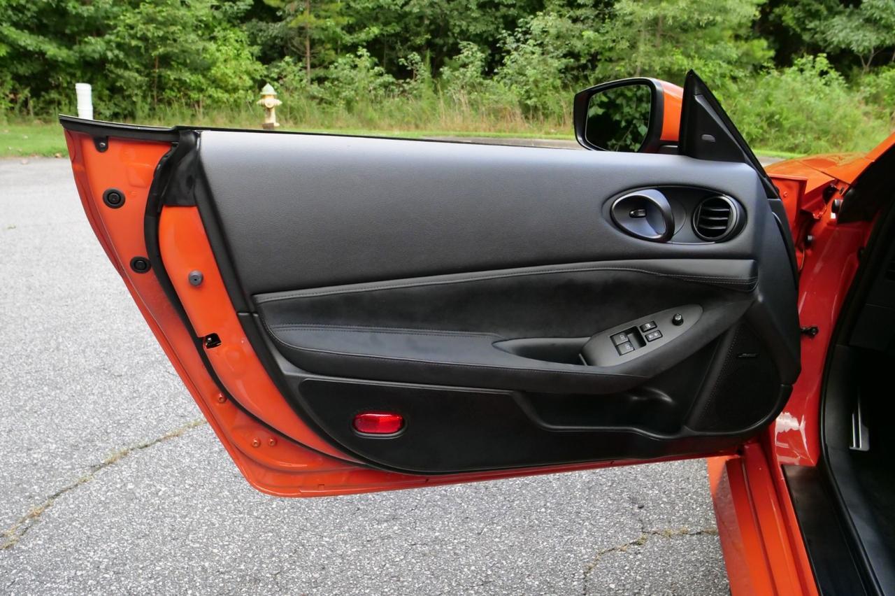 2024 Nissan Z Performance / Heritage Edition / Twin Turbo V6 / Manual! Lincolnton NC