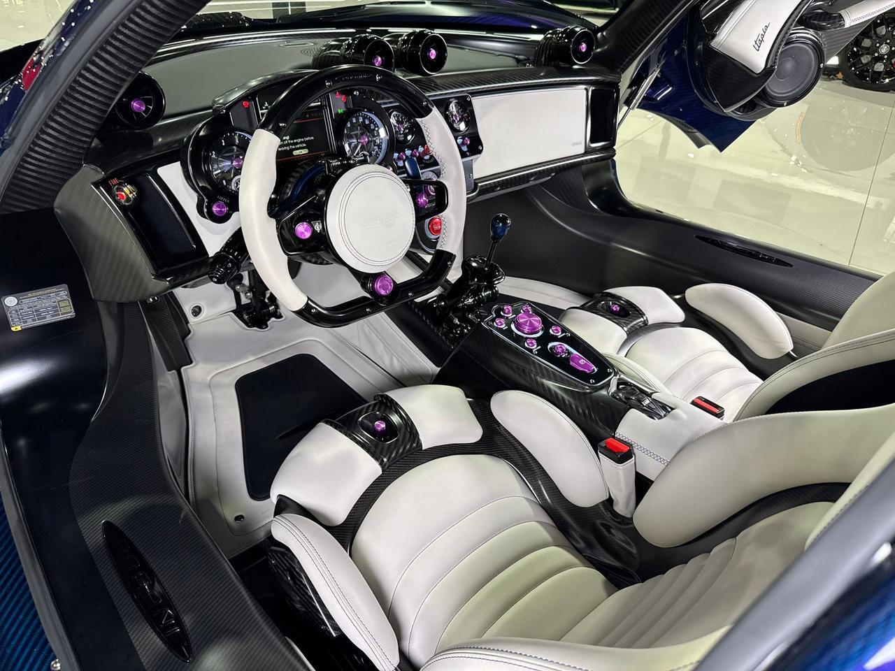 2024 Pagani Utopia #29/99 for the world, Sport Pack, full exposed carbon, titanium exhaust AND MUCH MORE!! Fort Lauderdale FL