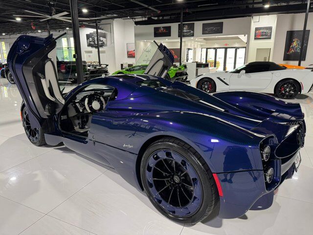 2024 Pagani Utopia #29/99 for the world, Sport Pack, full exposed carbon, titanium exhaust AND MUCH MORE!! Fort Lauderdale FL