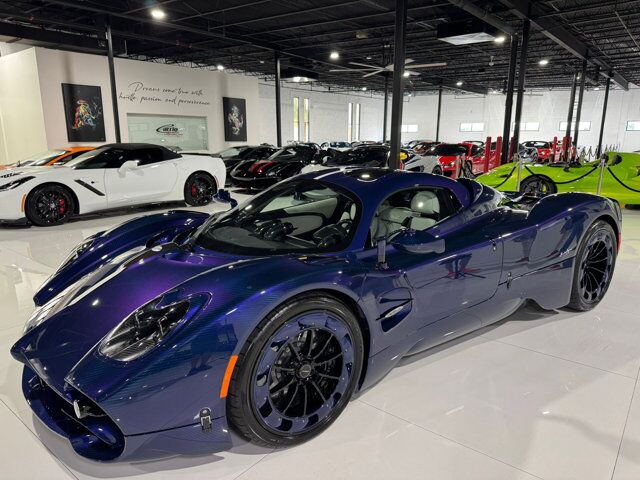 2024 Pagani Utopia #29/99 for the world, Sport Pack, full exposed carbon, titanium exhaust AND MUCH MORE!! Fort Lauderdale FL