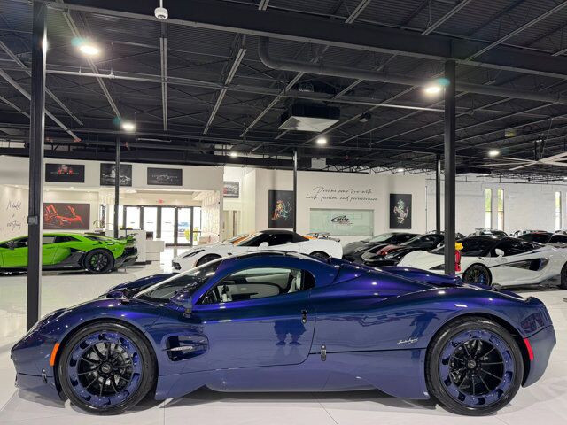 2024 Pagani Utopia #29/99 for the world, Sport Pack, full exposed carbon, titanium exhaust AND MUCH MORE!! Fort Lauderdale FL