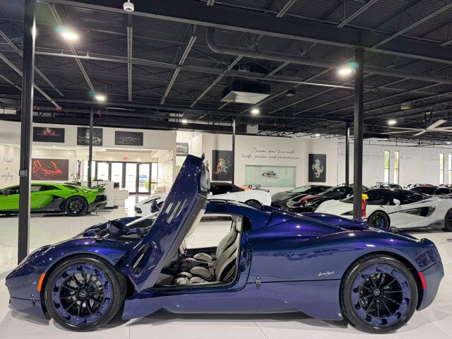 2024 Pagani Utopia #29/99 for the world, Sport Pack, full exposed carbon, titanium exhaust AND MUCH MORE!! Fort Lauderdale FL