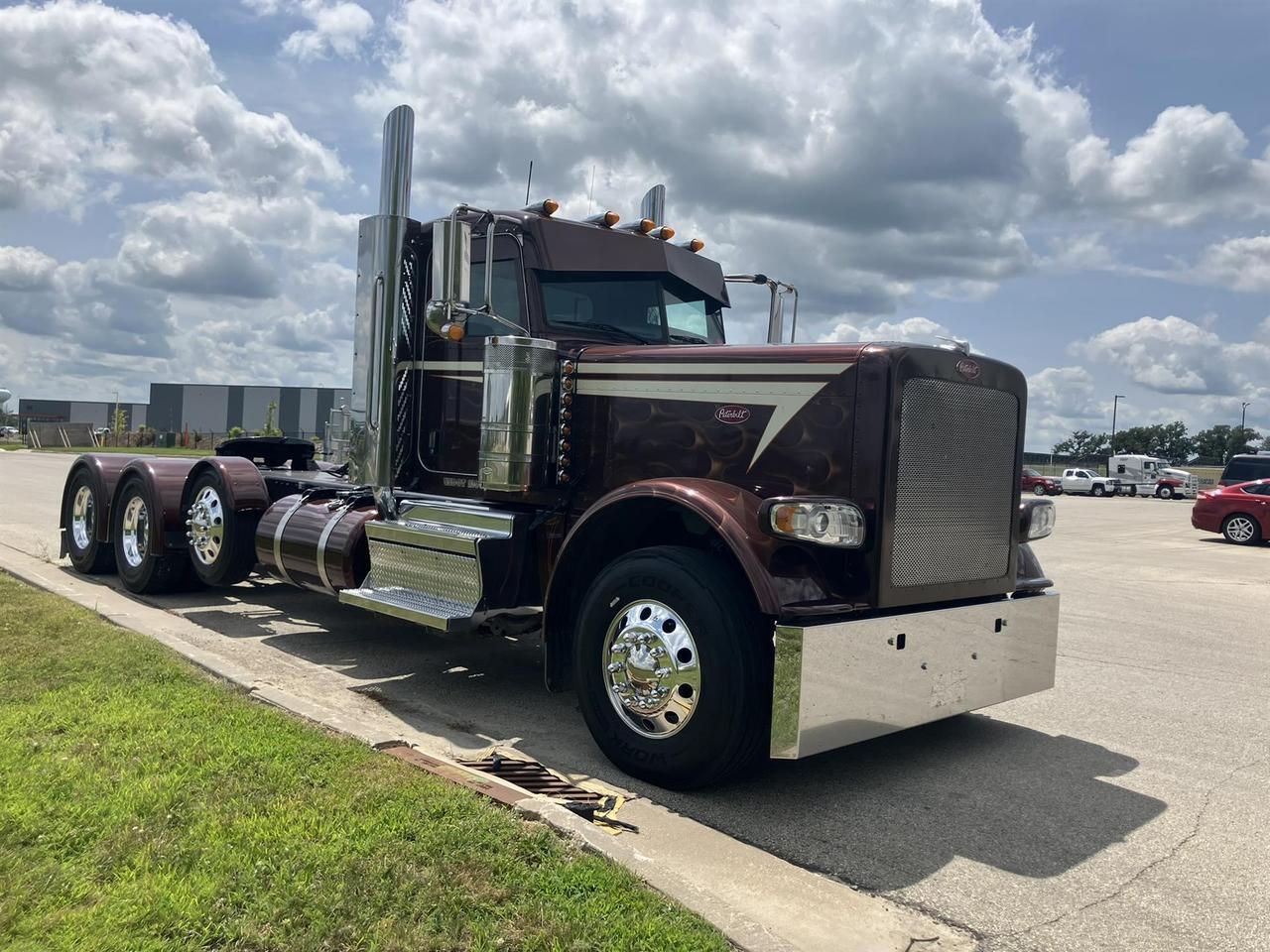 2024 Peterbilt 389 Non-Sleeper