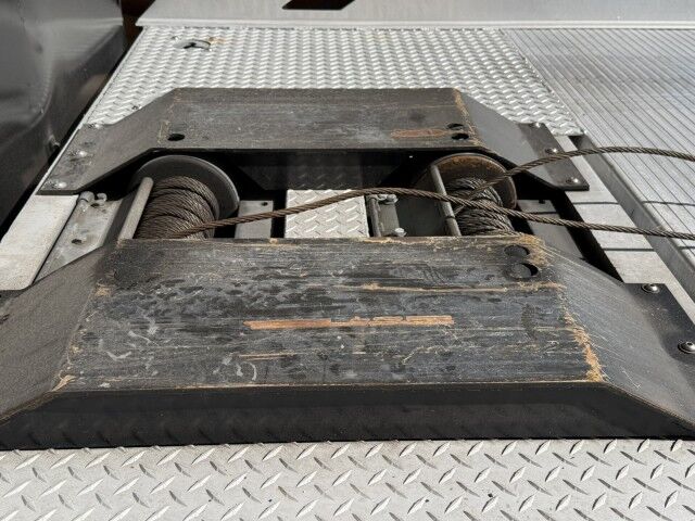 2024 Peterbilt 537 30' Jerr-Dan Aluminum 4-Car Carrier Truck Miami FL