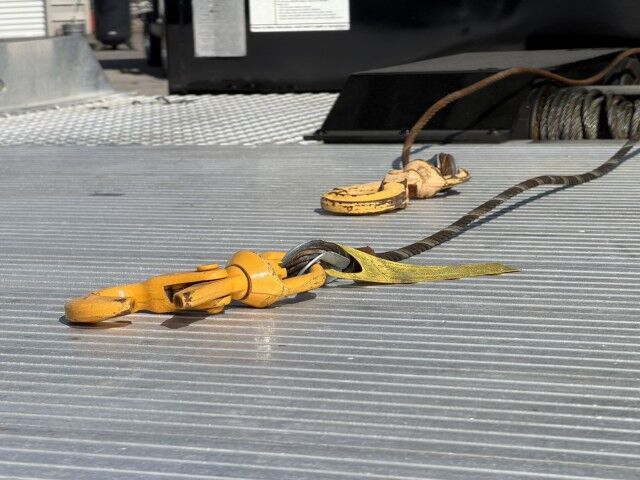 2024 Peterbilt 537 30' Jerr-Dan Aluminum 4-Car Carrier Truck Miami FL