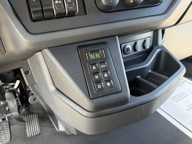 2024 Peterbilt 537 30' Jerr-Dan Aluminum 4-Car Carrier Truck Miami FL