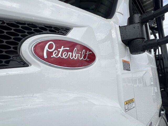 2024 Peterbilt 537 30' Jerr-Dan Aluminum 4-Car Carrier Truck Miami FL