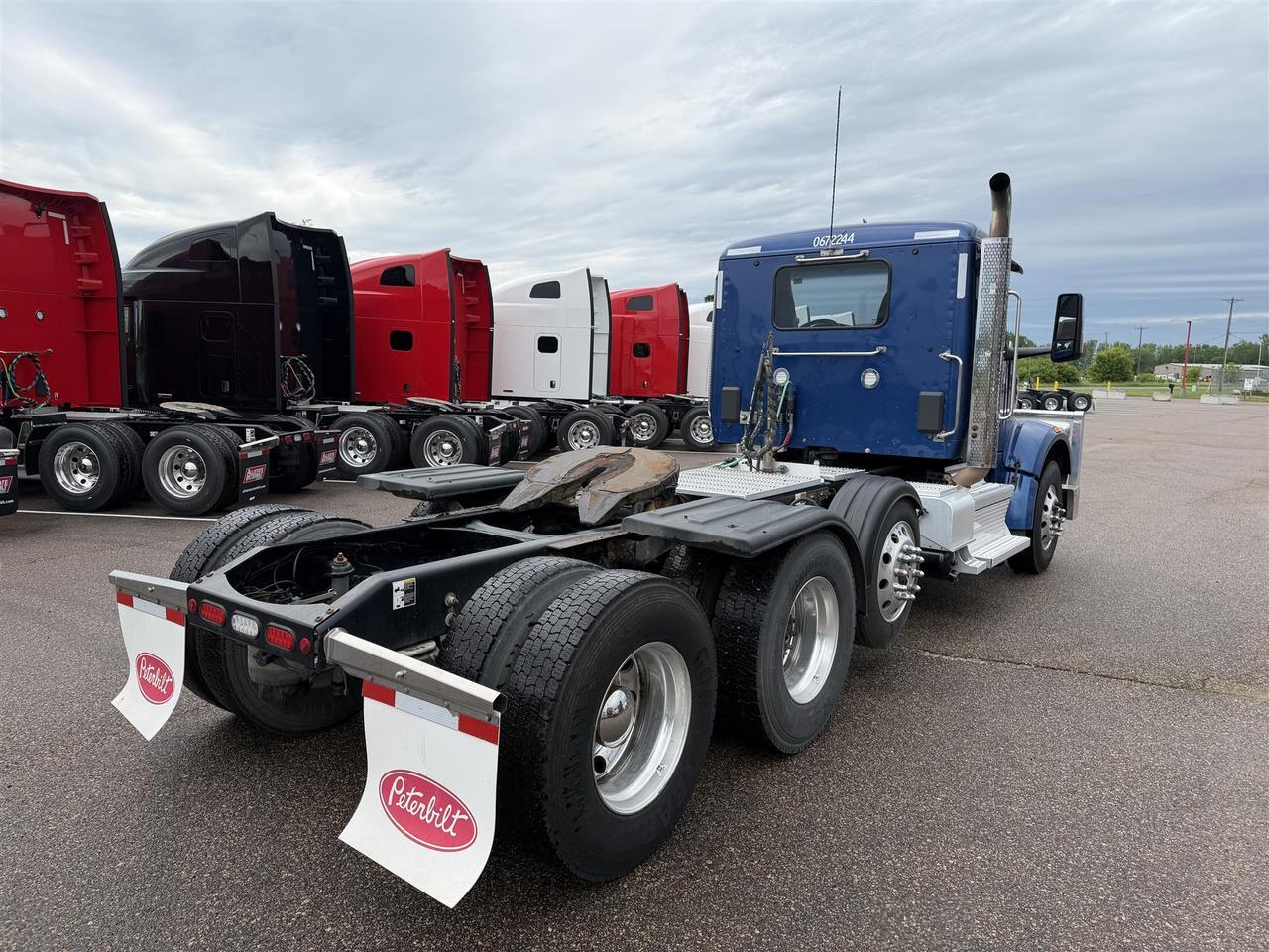 2024 Peterbilt 567 Non-Sleeper
