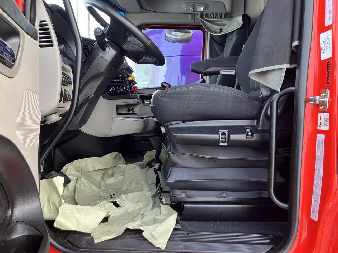 2024 Peterbilt 567 80" Raised Roof Rochester MN