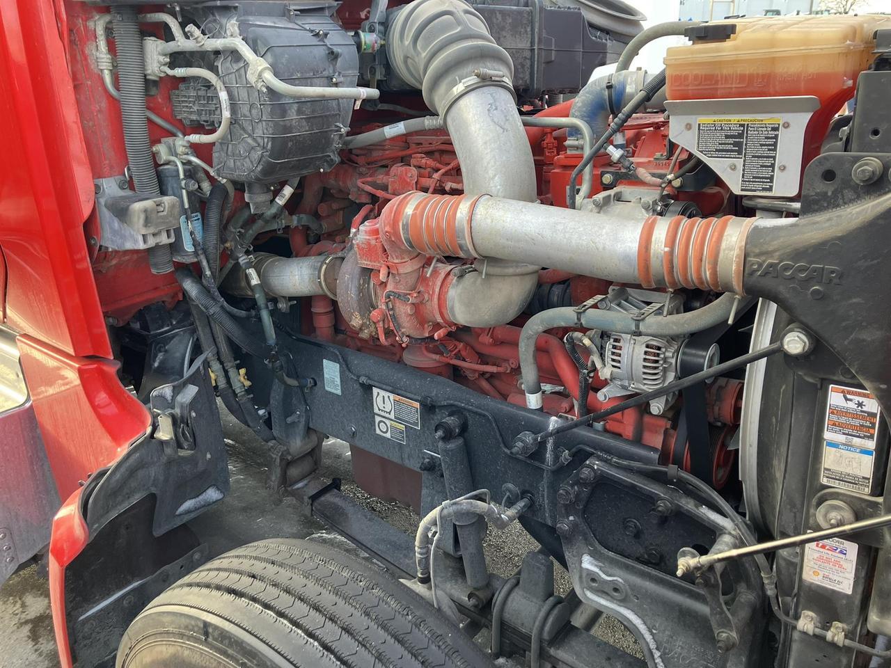 2024 Peterbilt 567 80" Raised Roof Rochester MN