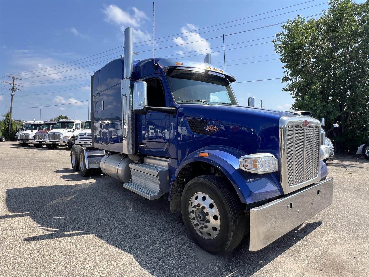 2024 Peterbilt 567 80&quot; Raised Roof South St. Paul MN