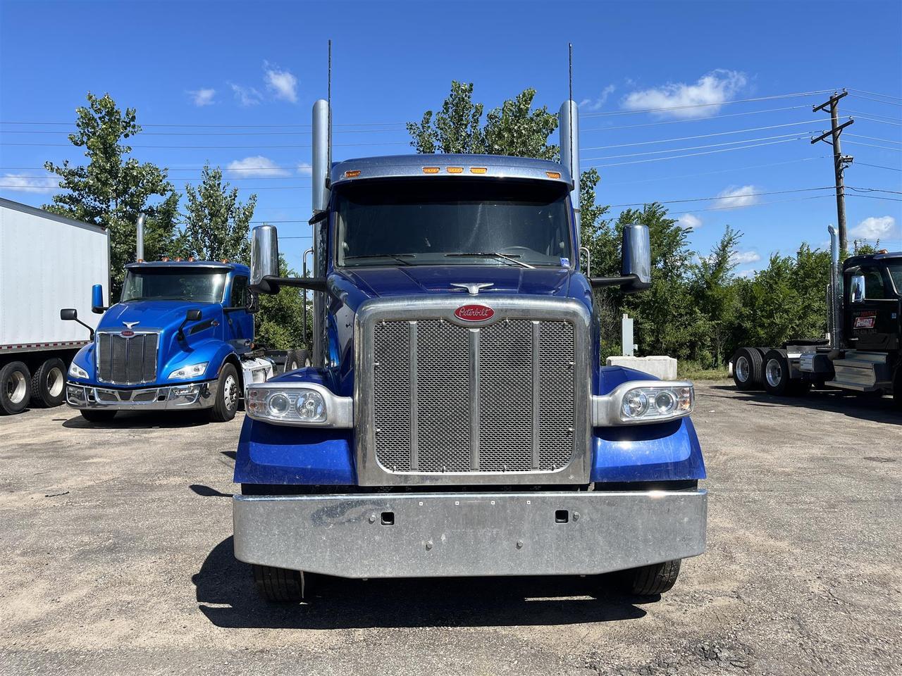 2024 Peterbilt 567 80&quot; Raised Roof South St. Paul MN