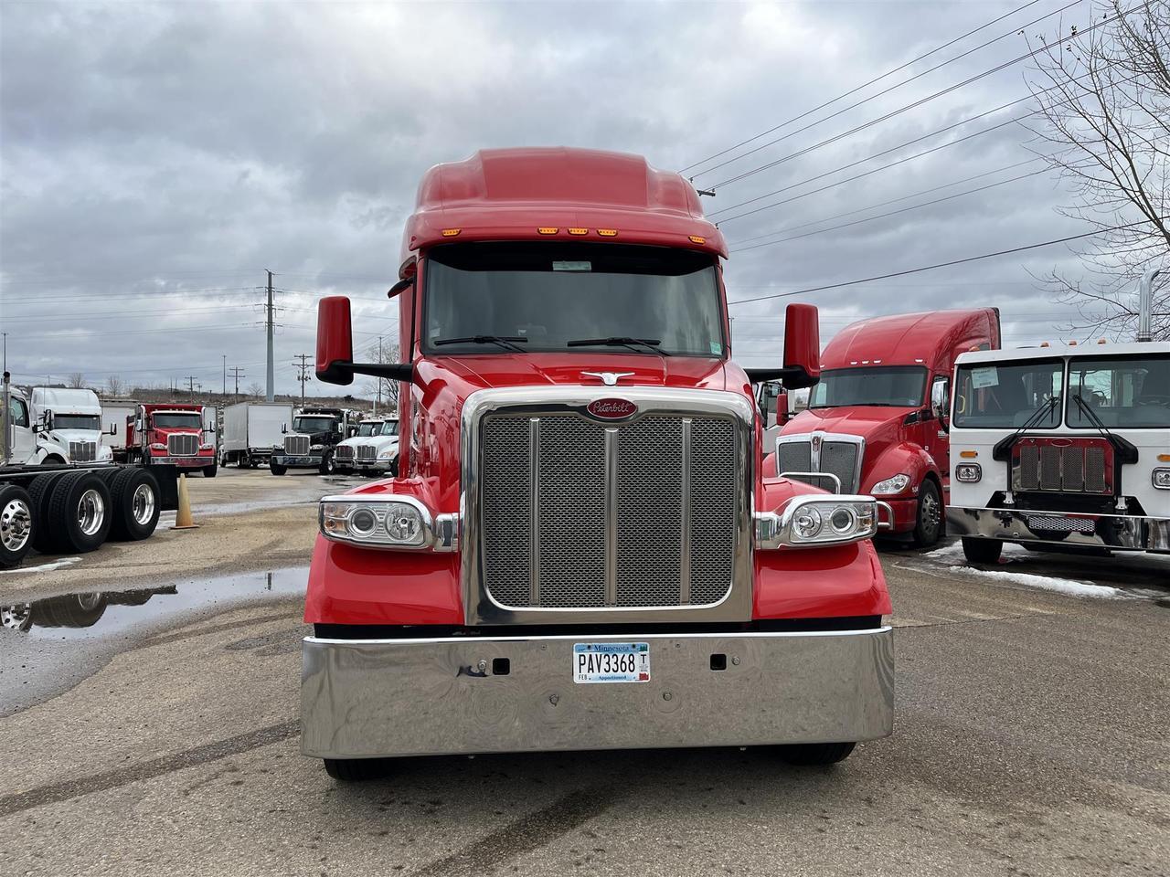 2024 Peterbilt 567 80" Ultraloft Rochester MN