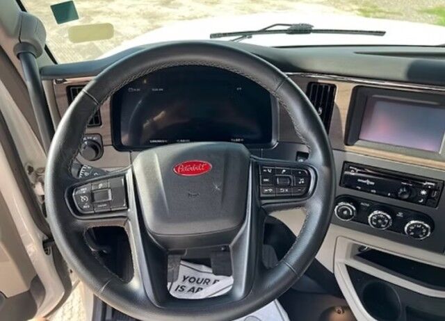 2024 Peterbilt 567 Jerr-Dan 50/60 Ton Rotator Truck Miami FL