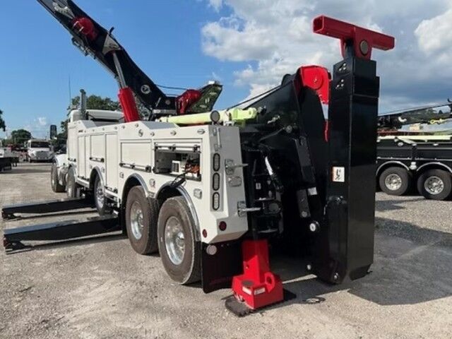 2024 Peterbilt 567 Jerr-Dan 50/60 Ton Rotator Truck Miami FL
