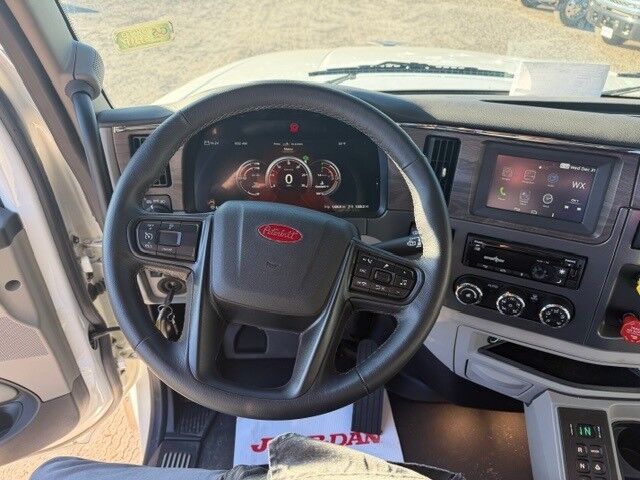 2024 Peterbilt 567 Jerr-Dan 50-Ton Integrated Wrecker Truck Miami FL