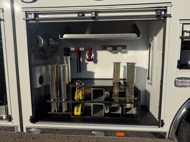 2024 Peterbilt 567 Jerr-Dan 50-Ton Integrated Wrecker Truck Miami FL