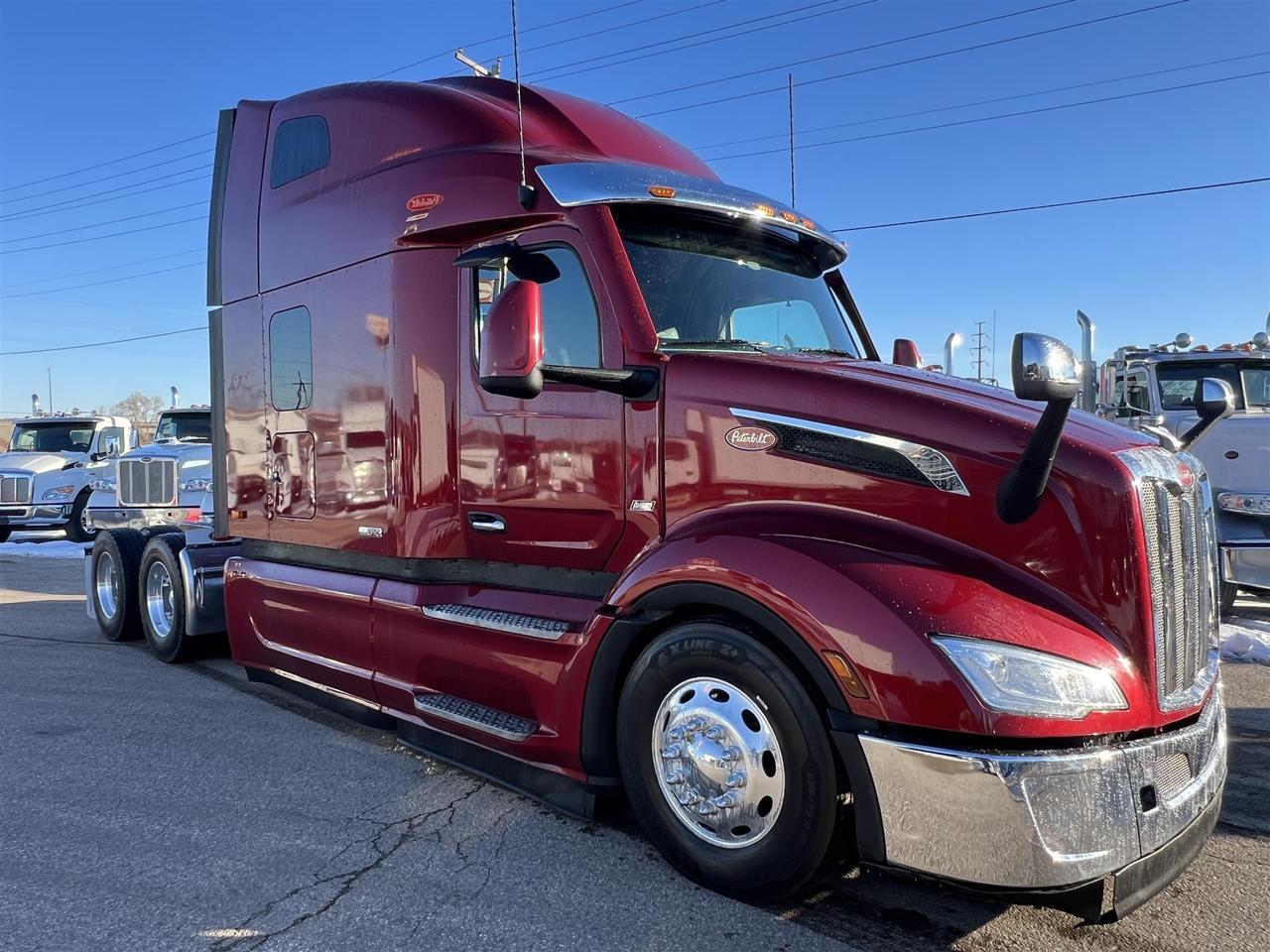 2024 Peterbilt 579 80" Ultraloft Eau Claire WI