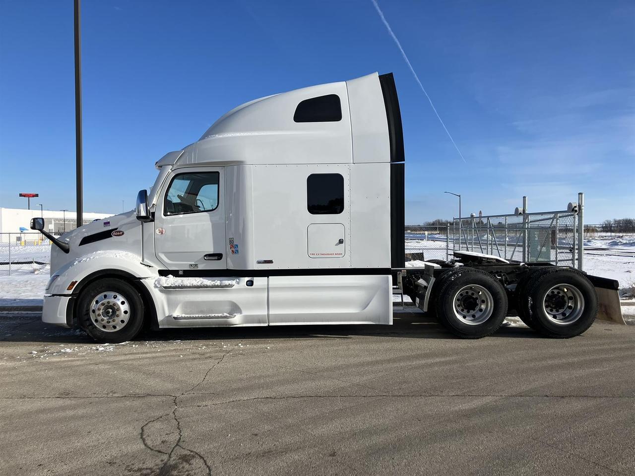 2024 Peterbilt 579