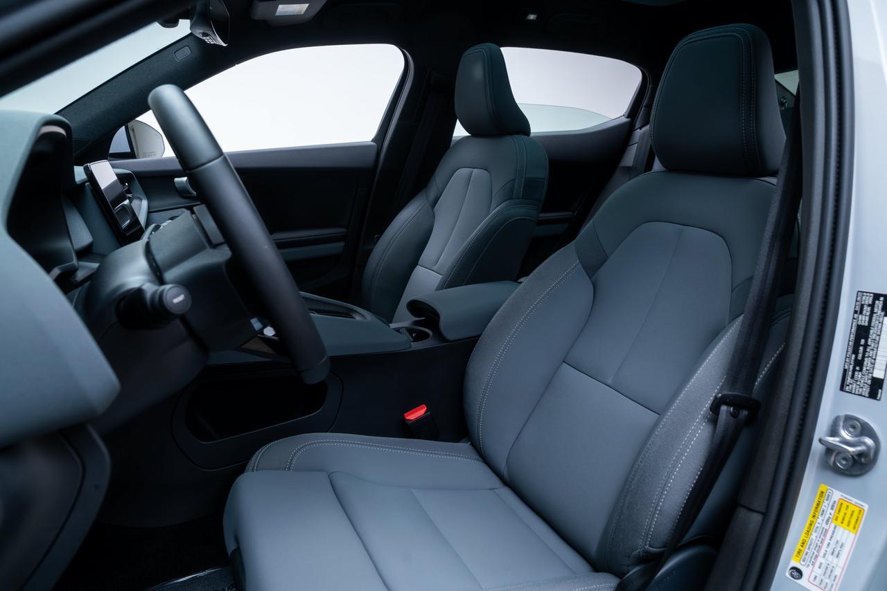 2024 Polestar 2 Long Range Dual Motor Adaptive Cruise/ Panoramic Roof Portland OR