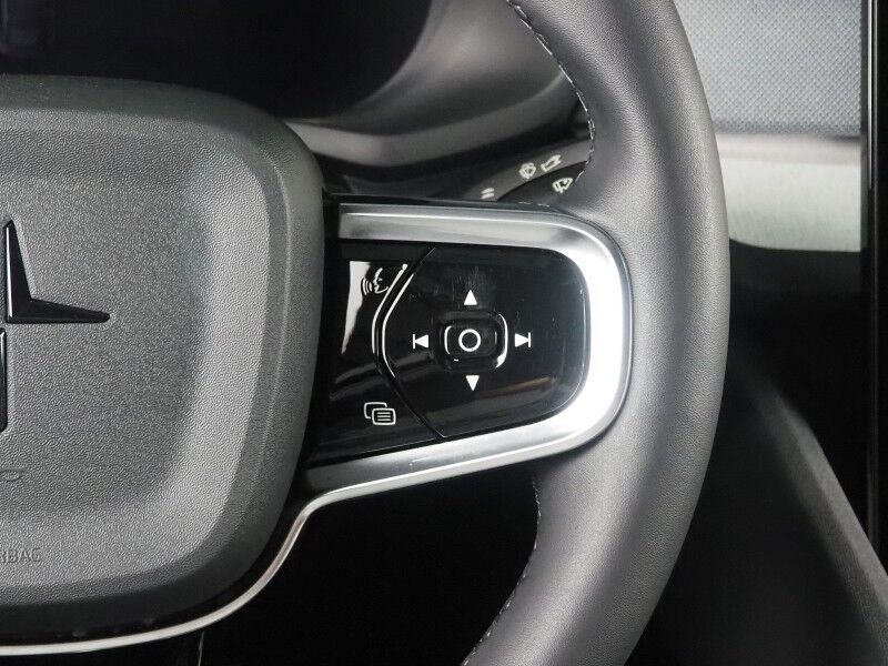 2024 Polestar 2 Long Range Dual Motor Plus AWD *PILOT PKG, NAVIGATION, ADAPTIVE CRUISE, SAFETY ALERTS, 360 VIEW CAMERAS, PANORAMA MOONROOF, NAPPA LEATHER, CLIMATE SEATS, HEATED STEERING, 20 INCH WHEELS, HARMAN/KARDON, WIRELESS CHARGING, ANDROID & APPLE Round Rock TX