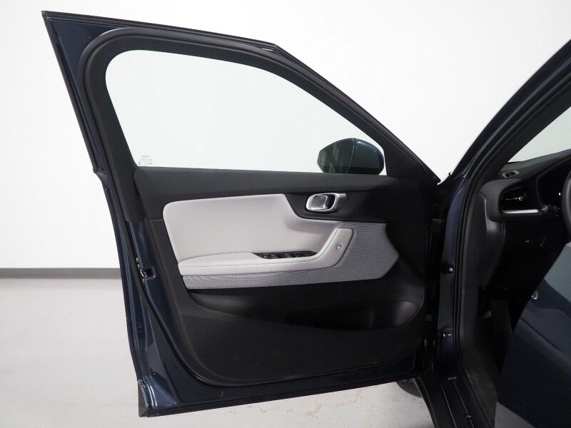 2024 Polestar 2 Long Range Dual Motor Plus AWD *PILOT PKG, NAVIGATION, ADAPTIVE CRUISE, SAFETY ALERTS, 360 VIEW CAMERAS, PANORAMA MOONROOF, NAPPA LEATHER, CLIMATE SEATS, HEATED STEERING, 20 INCH WHEELS, HARMAN/KARDON, WIRELESS CHARGING, ANDROID & APPLE Round Rock TX