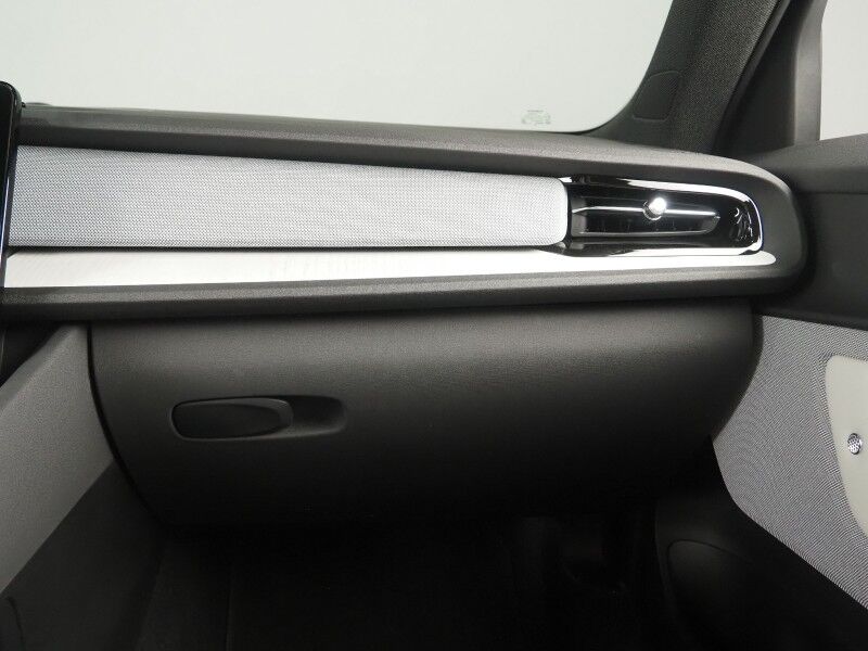 2024 Polestar 2 Long Range Dual Motor Plus AWD *PILOT PKG, NAVIGATION, ADAPTIVE CRUISE, SAFETY ALERTS, 360 VIEW CAMERAS, PANORAMA MOONROOF, NAPPA LEATHER, CLIMATE SEATS, HEATED STEERING, 20 INCH WHEELS, HARMAN/KARDON, WIRELESS CHARGING, ANDROID & APPLE Round Rock TX