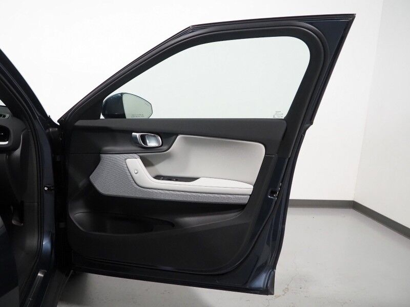 2024 Polestar 2 Long Range Dual Motor Plus AWD *PILOT PKG, NAVIGATION, ADAPTIVE CRUISE, SAFETY ALERTS, 360 VIEW CAMERAS, PANORAMA MOONROOF, NAPPA LEATHER, CLIMATE SEATS, HEATED STEERING, 20 INCH WHEELS, HARMAN/KARDON, WIRELESS CHARGING, ANDROID & APPLE Round Rock TX