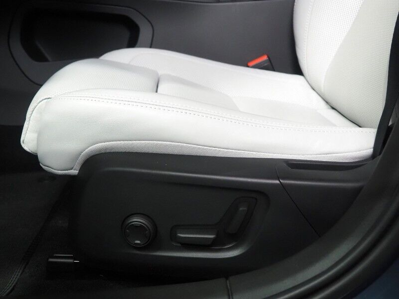 2024 Polestar 2 Long Range Dual Motor Plus AWD *PILOT PKG, NAVIGATION, ADAPTIVE CRUISE, SAFETY ALERTS, 360 VIEW CAMERAS, PANORAMA MOONROOF, NAPPA LEATHER, CLIMATE SEATS, HEATED STEERING, 20 INCH WHEELS, HARMAN/KARDON, WIRELESS CHARGING, ANDROID & APPLE Round Rock TX