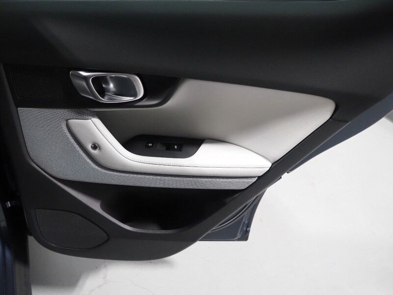 2024 Polestar 2 Long Range Dual Motor Plus AWD *PILOT PKG, NAVIGATION, ADAPTIVE CRUISE, SAFETY ALERTS, 360 VIEW CAMERAS, PANORAMA MOONROOF, NAPPA LEATHER, CLIMATE SEATS, HEATED STEERING, 20 INCH WHEELS, HARMAN/KARDON, WIRELESS CHARGING, ANDROID & APPLE Round Rock TX