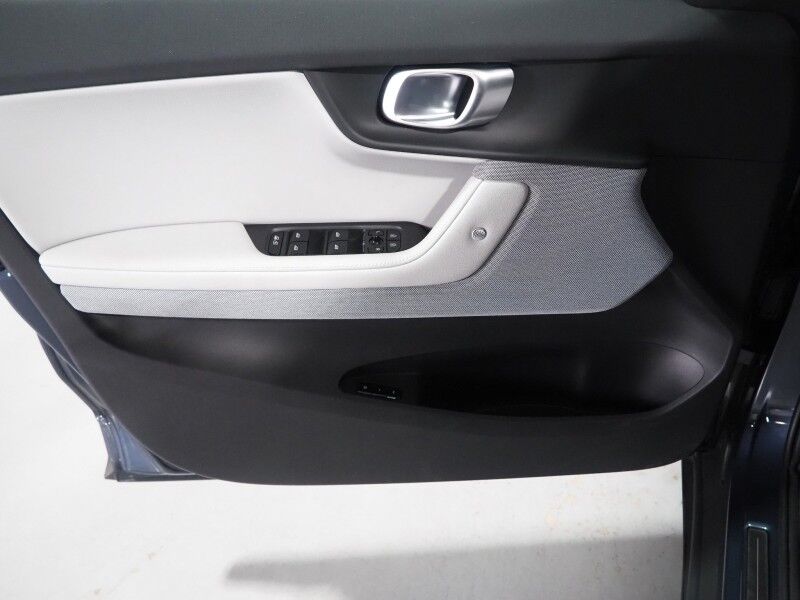 2024 Polestar 2 Long Range Dual Motor Plus AWD *PILOT PKG, NAVIGATION, ADAPTIVE CRUISE, SAFETY ALERTS, 360 VIEW CAMERAS, PANORAMA MOONROOF, NAPPA LEATHER, CLIMATE SEATS, HEATED STEERING, 20 INCH WHEELS, HARMAN/KARDON, WIRELESS CHARGING, ANDROID & APPLE Round Rock TX
