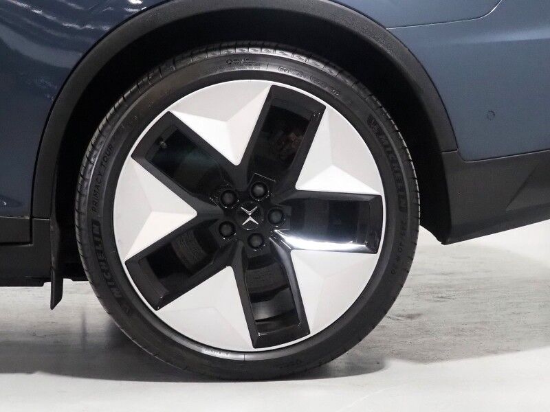 2024 Polestar 2 Long Range Dual Motor Plus AWD *PILOT PKG, NAVIGATION, ADAPTIVE CRUISE, SAFETY ALERTS, 360 VIEW CAMERAS, PANORAMA MOONROOF, NAPPA LEATHER, CLIMATE SEATS, HEATED STEERING, 20 INCH WHEELS, HARMAN/KARDON, WIRELESS CHARGING, ANDROID & APPLE Round Rock TX