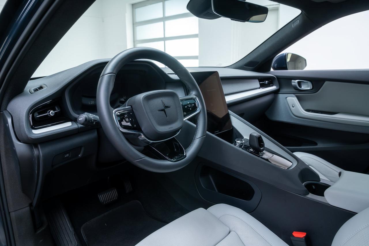 2024 Polestar 2 Long Range Dual Motor Ventilated Nappa Leather / Panoramic Roof Portland OR