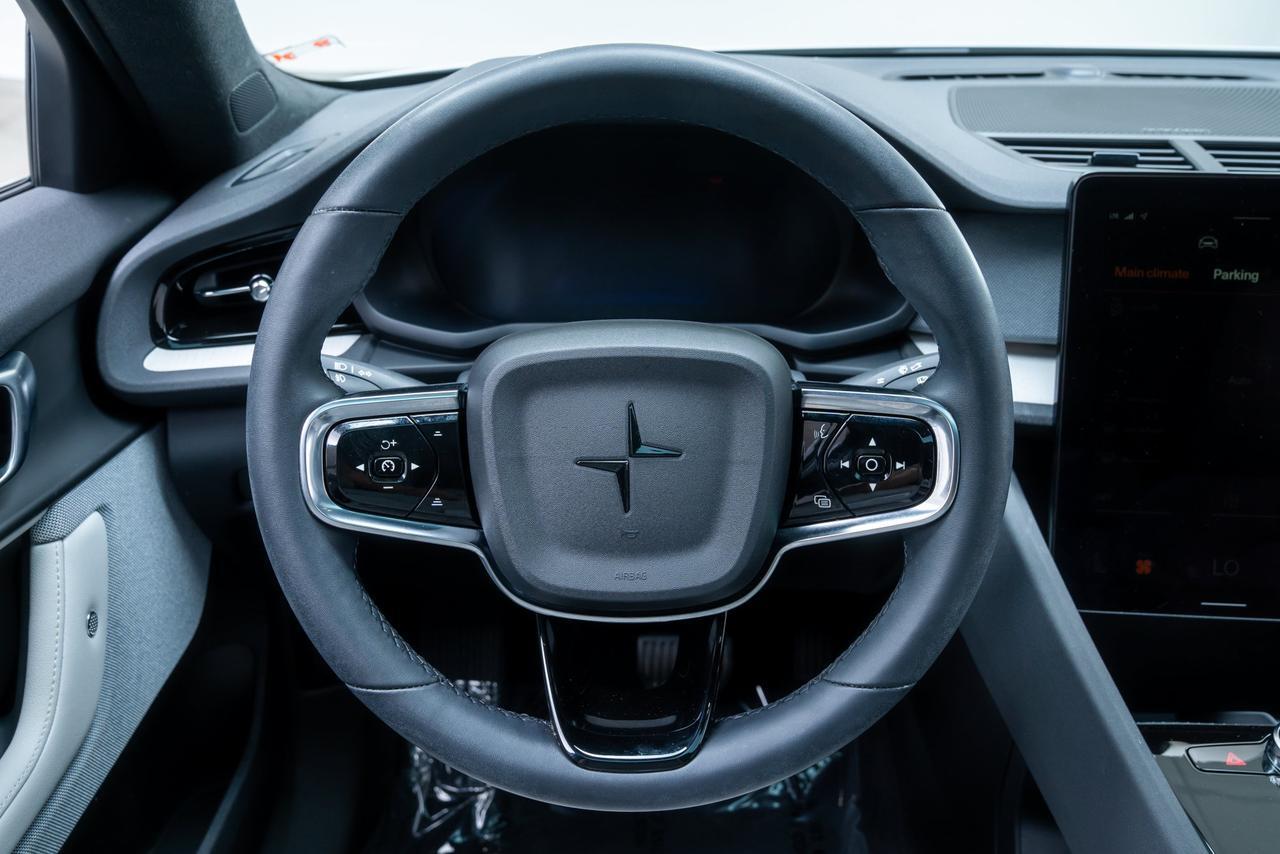 2024 Polestar 2 Long Range Dual Motor Ventilated Nappa Leather / Panoramic Roof Portland OR