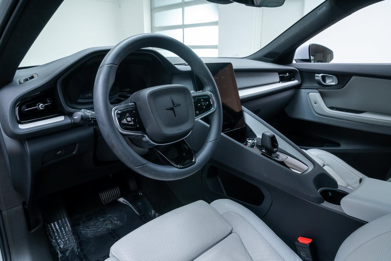 2024 Polestar 2 Long Range Dual Motor Ventilated Nappa Leather / Panoramic Roof Portland OR