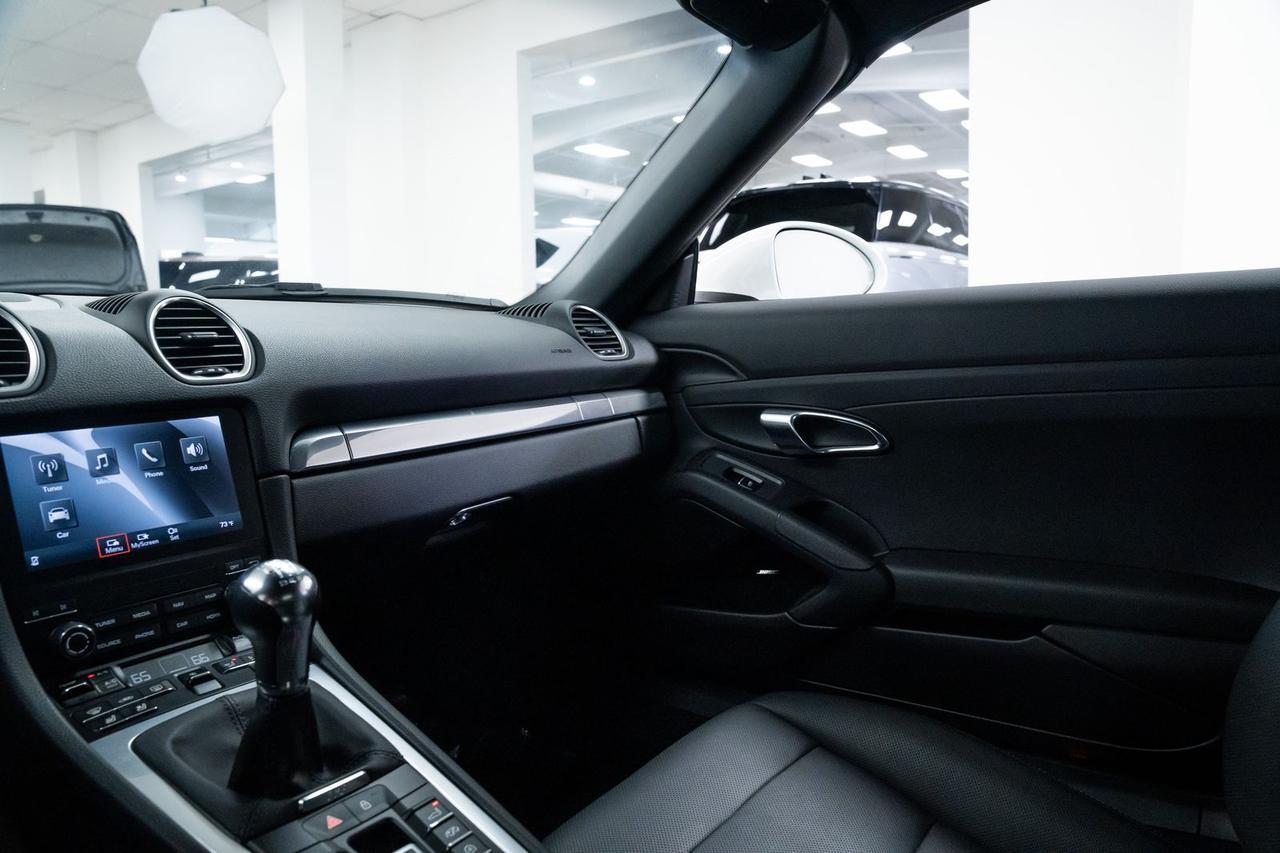2024 Porsche 718 Boxster Base Premium Package Bose Audio Portland OR