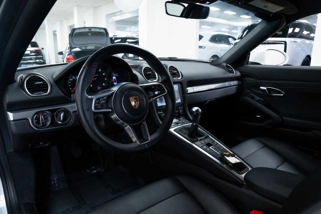 2024 Porsche 718 Boxster Base Premium Package Bose Audio Portland OR