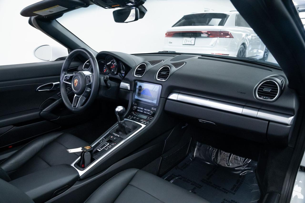2024 Porsche 718 Boxster Base Premium Package Bose Audio Portland OR