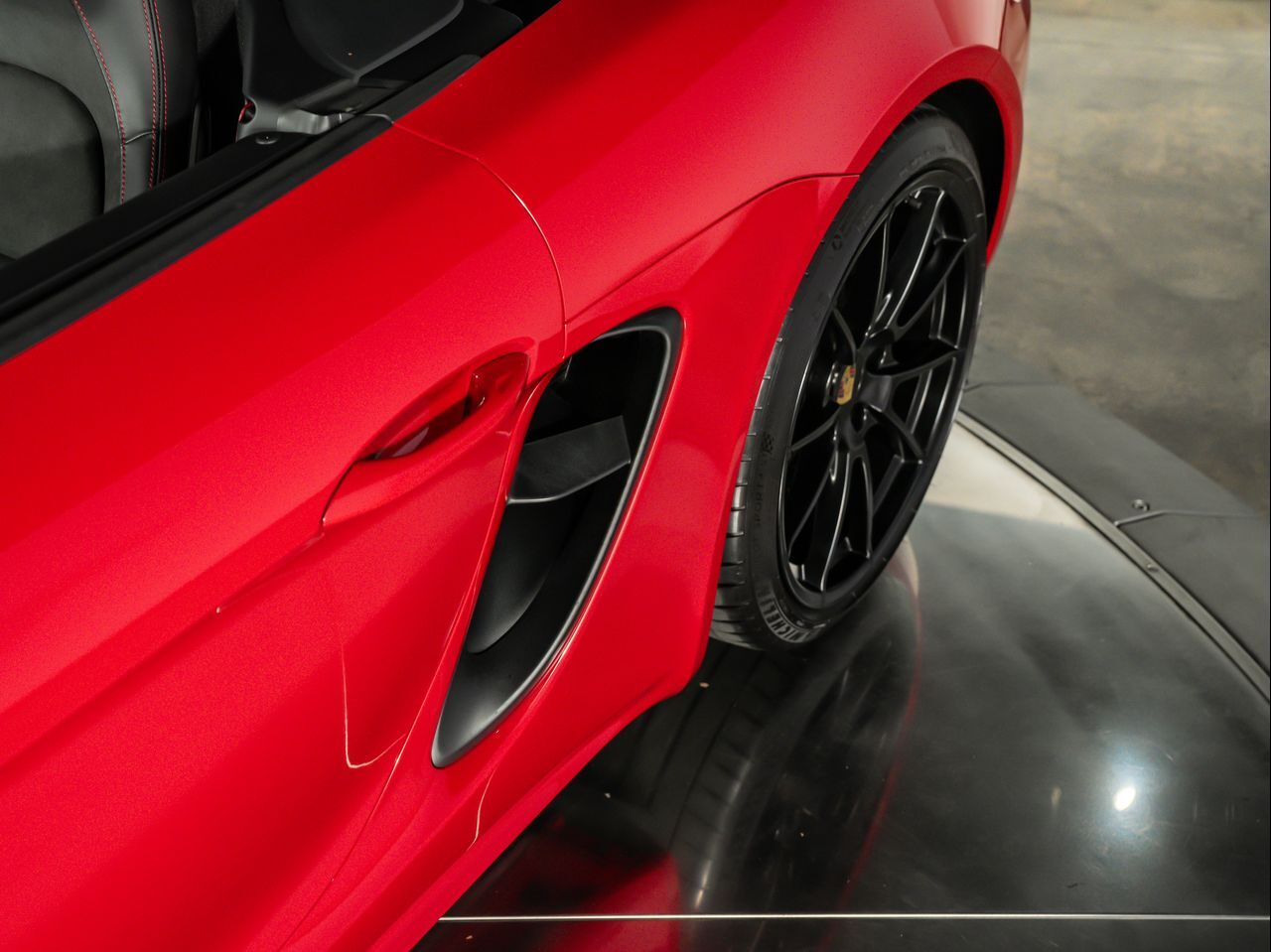 2024 Porsche 718 GTS - Photo 25