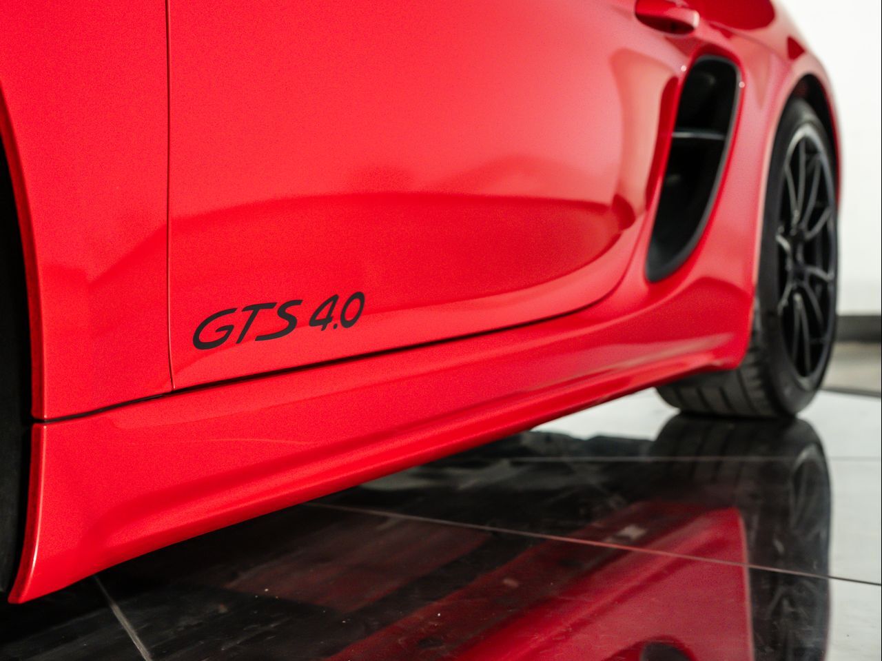 2024 Porsche 718 GTS - Photo 24