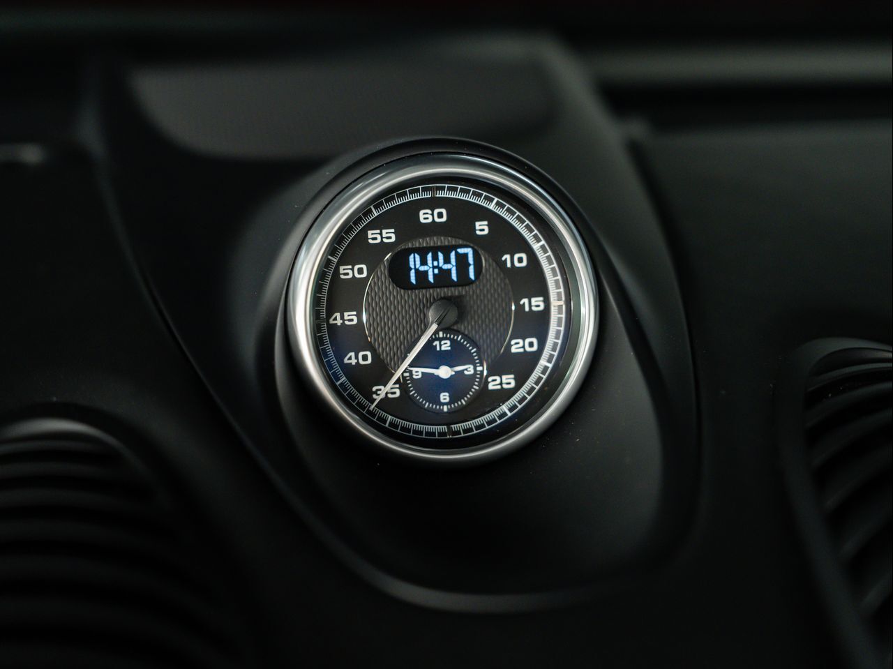 2024 Porsche 718 GTS - Photo 37