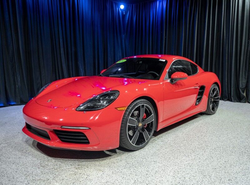 2024 Porsche 718 Cayman Coupe