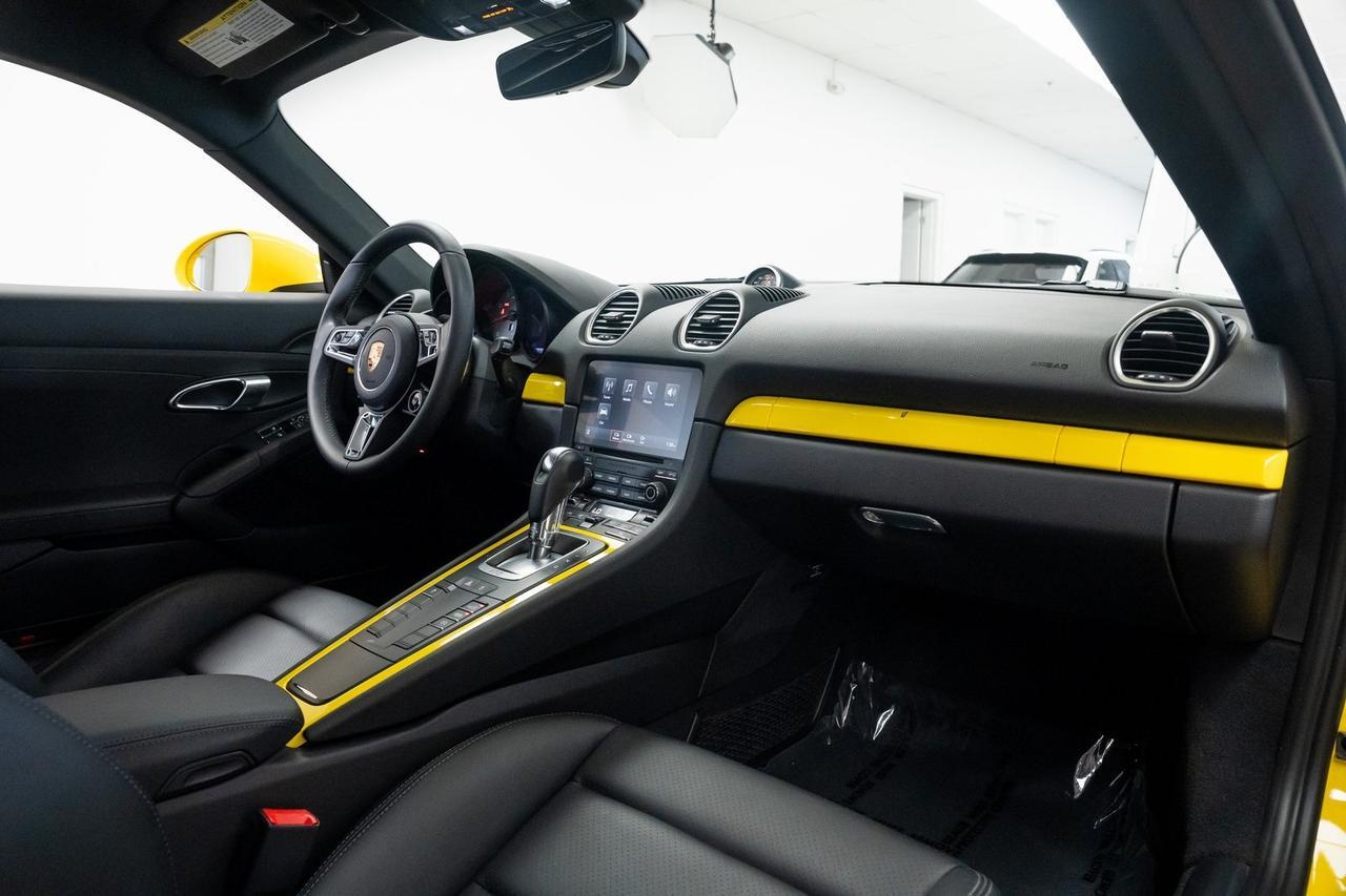 2024 Porsche 718 Cayman S 1 Owner Heated Seats Sport Chrono Package Portland OR