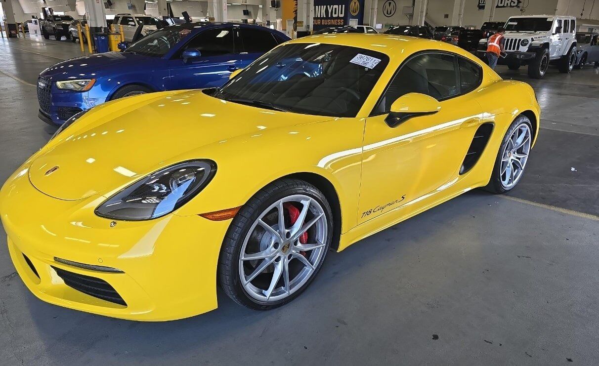 2024 Porsche 718 Cayman S One Owner Sport Chrono Package Portland OR