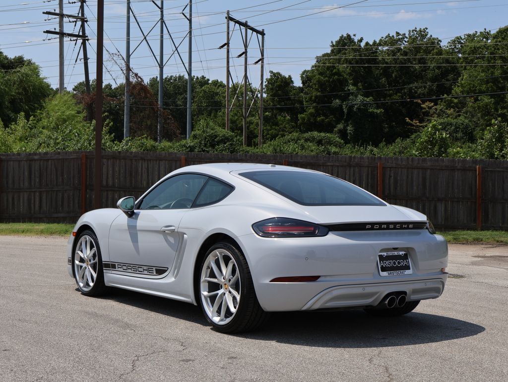 2024 Porsche 718 Cayman Style Edition
