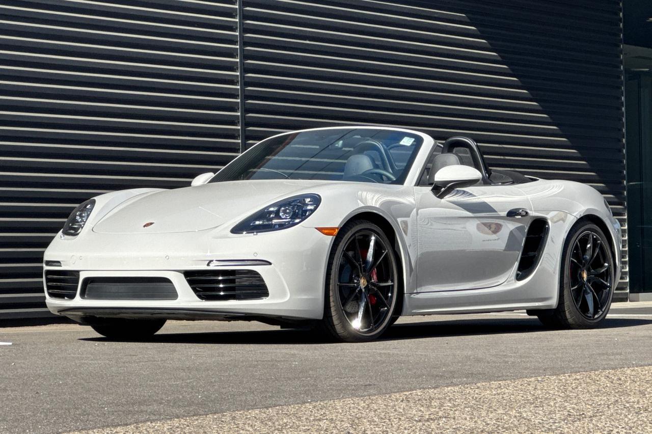 2024 Porsche 718 S