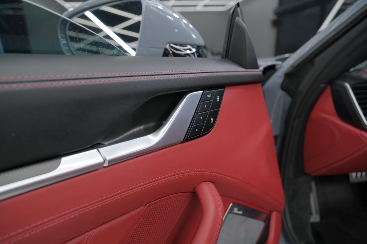 2024 Porsche 911 Cabriolet Miami FL