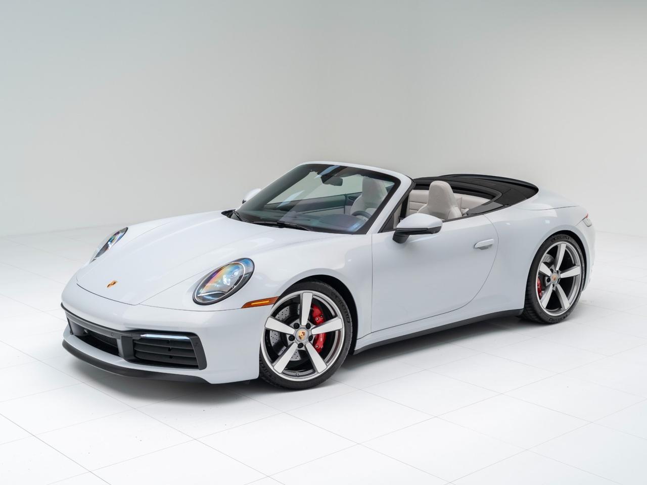 2024 Porsche 911 Carrera 4S Cabriolet